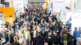 AMPER 2026: Rekordowa liczba wystawców, tłumy zwiedzających i innowacje, które kształtują przyszłość branży