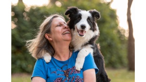 Światowy Dzień Zdrowia Jamy Ustnej: co każdy opiekun psa powinien wiedzieć o higienie zębów pupila