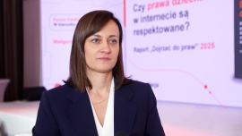 Raport o prawach dziecka w sieci: Młodzi boją się hejtu i utraty prywatności. Często z tymi problemami muszą radzić sobie sami