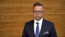 PE pracuje nad zmianą rozliczania redukcji emisji CO2 dla nowych aut. Producenci mogą uniknąć wysokich kar Wszystkie newsy