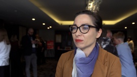 Dostęp do szkodliwych treści w internecie jest dla dzieci zbyt prosty. Trwają prace nad jego ograniczeniem News powiązane z smartfony