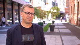 Ekrany w sklepach zmieniają rynek marketingu. Sieci handlowe konkurują z tradycyjnymi mediami