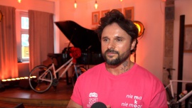 Qczaj: Moja siostra przeszła załamanie psychiczne. Dźwigamy na swoich barkach bardzo dużo i czasami po prostu nie mamy już siły News powiązane z szpital