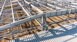 Proces budowy hali krok po kroku – od projektu po odbiór techniczny