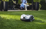 Czas na nową erę pielęgnacji trawnika. Husqvarna wprowadza cztery nowe roboty koszące z technologią opartą na AI oraz dwa nowe modele dla profesjonalistów