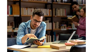 Studia magisterskie a rynek pracy – które kierunki są obecnie najbardziej perspektywiczne?