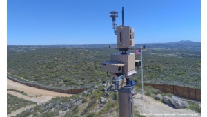 Na granicy USA z Meksykiem powstaje wirtualny mur. Zamontowane na wieżach czujniki zareagują na ruch, a sztuczna inteligencja sprawdzi zagrożenie [DEPESZA] Wszystkie newsy
