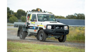 Elektryczna Toyota Land Cruiser rozpoczyna pracę w kopalni