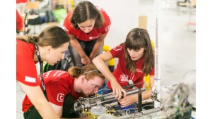 Przyszłość technologii jest kobietą