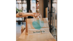 Starbucks podsumowuje pierwszy rok współpracy z aplikacją Too Good To Go