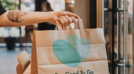 Starbucks podsumowuje pierwszy rok współpracy z aplikacją Too Good To Go