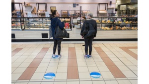 Rola komunikacji wizualnej w branży retail