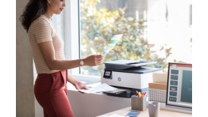 HP przedstawia nową serię atramentowych urządzeń wielofunkcyjnych OfficeJet Pro Biuro prasowe