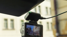 Kamery samochodowe LAMAX T10 i LAMAX C9 zmienią Twoją podróż w bezpieczną i komf