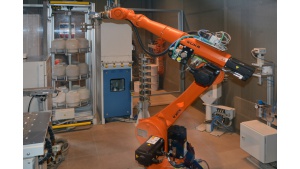 Lafarge przedstawia zautomatyzowane Laboratorium Zmianowe w Cementowni Kujawy