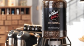 Caffè Vergnano będzie sprzedawać kawę w opakowaniach z odzyskanego plastiku
