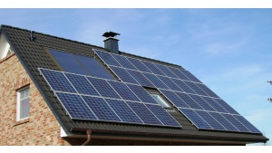 Nowe technologie zmieniają rynek. Warto stawiać na „zieloną” energię