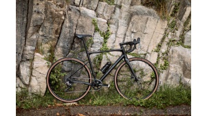BMC prezentuje wszechstronne rowery szosowe Roadmachine X