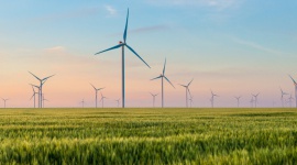 Dlaczego warto inwestować w odnawialne źródła energii?