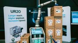 Universal Robots zwiększa udźwig cobotów UR20 i UR30